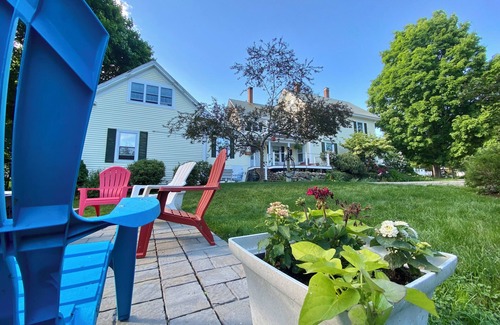 Waldoboro Apartment | 2 BDRM Cozy & private retreat. No shared spaces, No Kitchen or shower