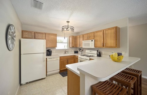 Liberty Park House | 2 bdrm home close to Sumter Landing, Brownwood, Pools, and Plenty of Golf.