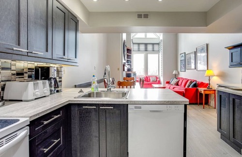 The Blue Mountains Condo | 2 Bdrm Ski In/Ski Out Loft at Blue Mountain