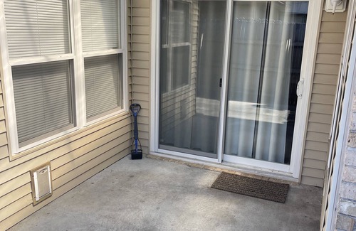 South Baton Rouge House | 2 Bed & 2 Bath townhome in the heart of Baton Rouge's hospital district.