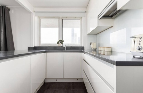 Isle of Dogs Apartment | 2 Bed Apartment in Canary Wharf