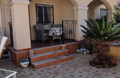 Lomas House | 2 Bed Bungalow - 10 minute walk To Beautiful Beach Between Guardamar And La Mata