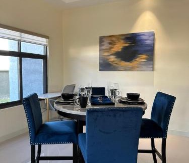 Ocho Rios House | 2 bed bungalow en-suite, with pool & gym