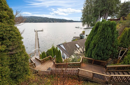 Sooke Cabin | 2 Bed Cabin, Oceanfront Property, Hot Tub