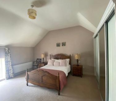 Kells Apartment | 2 Bed Courtyard Apartment at Rockfield House Kells in Meath - Short Term Let