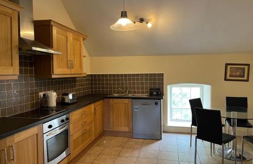 Kells Apartment | 2 Bed Courtyard Apartment at Rockfield House Kells in Meath - Short Term Let