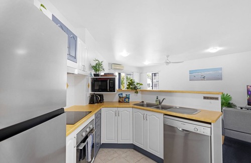 Torquay Apartment | 2-Bed Escape with Pool, Steps From Torquay Beach