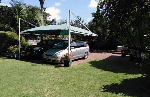 Harare Apartment | 2 bed Guesthouse in Mabelreign - 2012