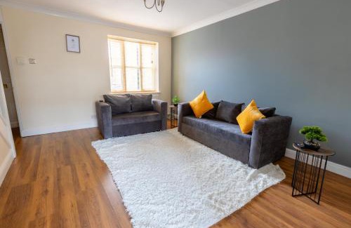 South Bermondsey Apartment | 2-Bed Home London - Long Stays