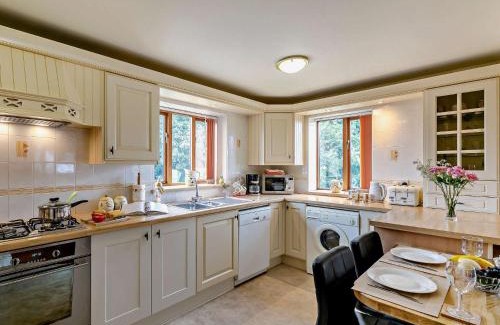 Barlow House | 2 bed in Barlow PK612