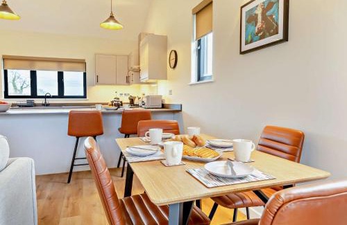 Babcary House | 2 Bed in Somerton 92126