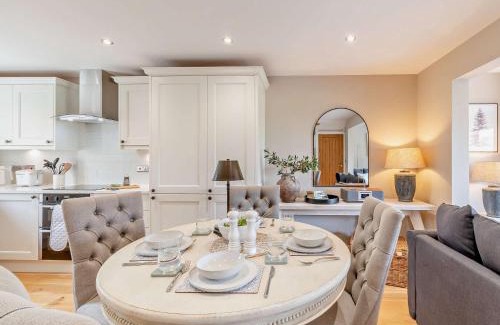 Wing House | 2 Bed in Talkin 91822