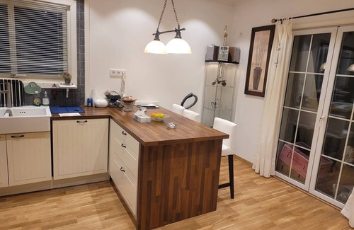 Orebro House | 2 bed room Quite and central house in Orebro