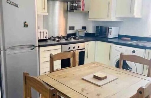 Wrexham Apartment | 2 Bed Self Contained Apartment Wrexham