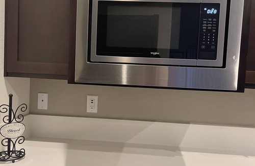 Seven Hills Apartment | 2 Bedroom 2 Bath 15mins From Las Vegas Strip/Airport
