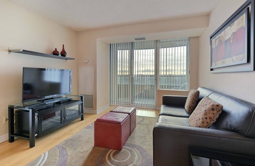 Bendale Apartment | 2 Bedroom/2 Bathroom Suite
