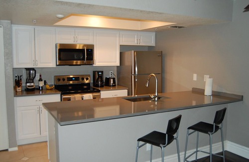 South Scottsdale Condo | 2 bedroom 2 bath in Old Town Scottsdale, Ask about two and three month discounts