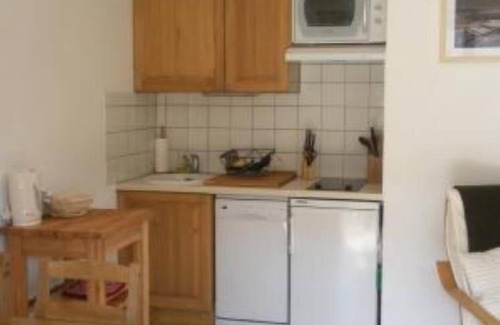 La Salle-les-Alpes Apartment | 2 Bedroom/2 Bath Duplex style Apt, comfortably furnished, south facing balconies, near bus stop & summer/winter activities