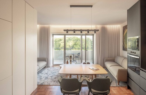 Lisbon Old Town Apartment | 2-Bedroom 74 sqm in Avenidas Novas — Comfort, Style and Steps from Gulbenkian