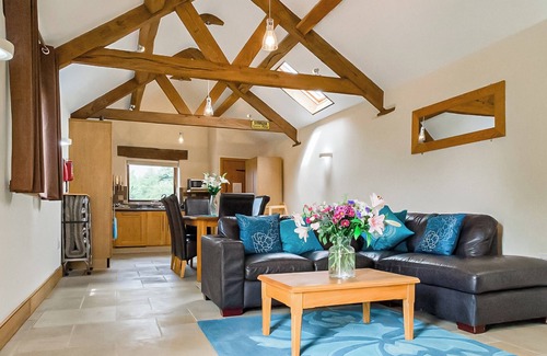 Wotton-under-Edge Cottage | 2 bedroom accommodation in Charfield, near Wotton-under-Edge