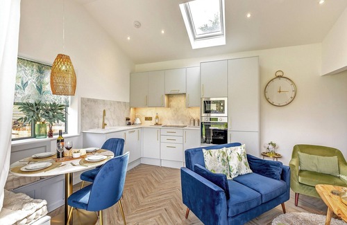 Littleborough Cottage | 2 bedroom accommodation in Summit, Littleborough near Todmorden