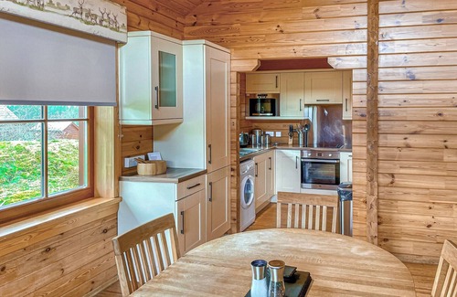 Clova Ski Chalet | 2 bedroom accommodation in Nr Kirriemuir