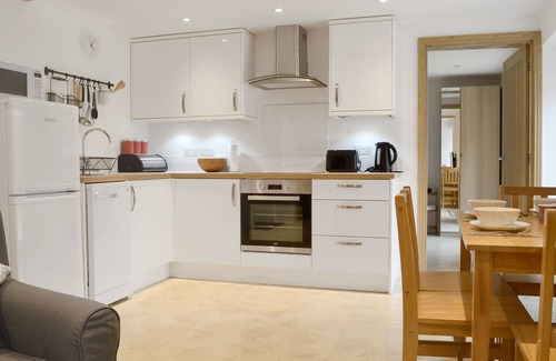 Newton St Loe Cottage | 2 bedroom accommodation in Marksbury, near Bath