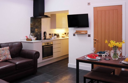 Conwy Cottage | 2 bedroom accommodation in Conwy Town