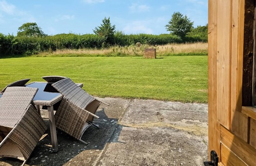 Hartgrove Cottage | 2 bedroom accommodation in East Orchard, near Shaftesbury