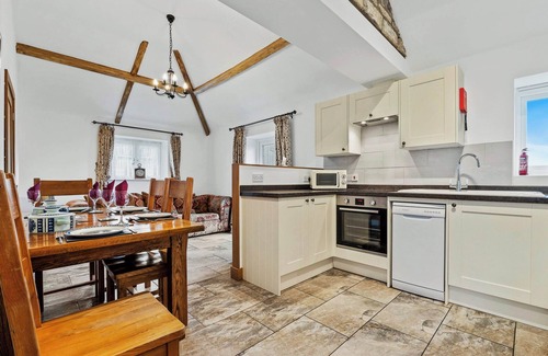 Blackford Cottage | 2 bedroom accommodation in South Barrow, near Yeovil