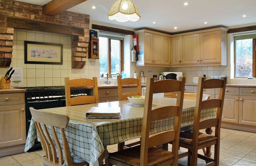 Leominster Cottage | 2 bedroom accommodation in Middleton-on-the-Hill, near Leominster