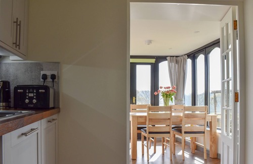 Cowbeech Cottage | 2 bedroom accommodation in Cowbeech, near Hailsham