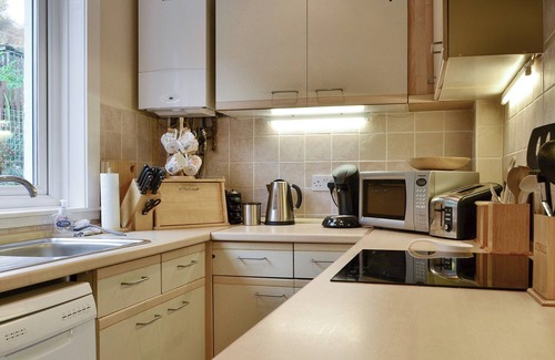 Burnmouth Cottage | 2 bedroom accommodation in Burnmouth, near Eyemouth