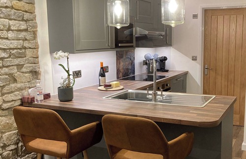 East Lydford Cottage | 2 bedroom accommodation in East Lydford, near Somerton