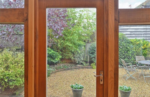 West Meon Cottage | 2 bedroom accommodation in Monkwood, near Alresford