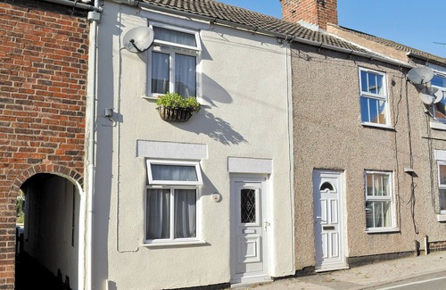 Alfreton Cottage | 2 bedroom accommodation in Alfreton, near Matlock