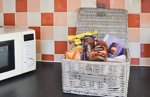 Irstead Cottage | 2 bedroom accommodation in Rollesby, near Great Yarmouth