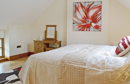 Llansadwrn Cottage | 2 bedroom accommodation in Llansadwrn, near Llandeilo