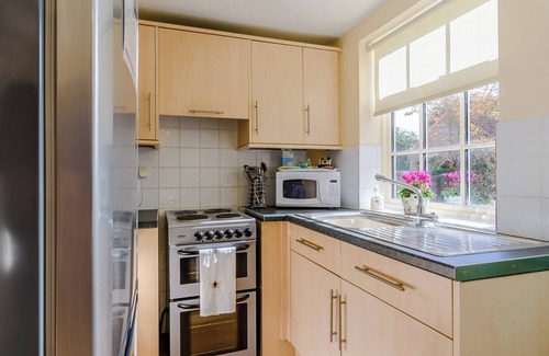 Storwood Cottage | 2 bedroom accommodation in Wheldrake, near York
