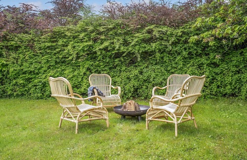 Bog By House | 2 bedroom accommodation in Bogø By