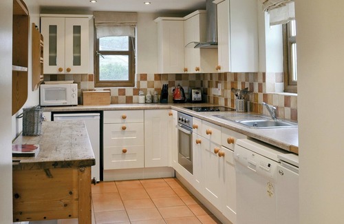 Aubourn Cottage | 2 bedroom accommodation in Norton Disney, near Newark