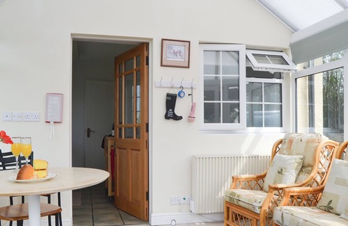 Kington Cottage | 2 bedroom accommodation in Kingswood, near Kington