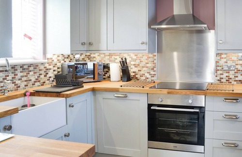 Beattock Cottage | 2 bedroom accommodation in Beattock, near Moffatt