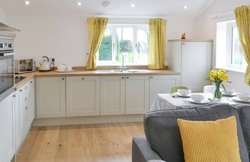 Roughton Cottage | 2 bedroom accommodation in Roughton, near Cromer
