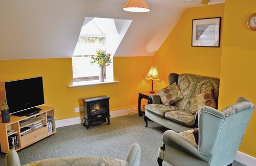 Westonbirt Cottage | 2 bedroom accommodation in Westonbirt, near Tetbury
