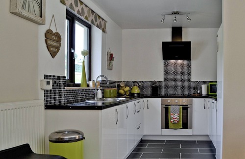 Tirabad Cottage | 2 bedroom accommodation in Heyope, near Knighton