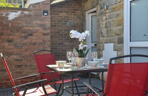 Aislaby Cottage | 2 bedroom accommodation in Sleights, near Whitby