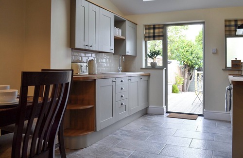Sigglesthorne Cottage | 2 bedroom accommodation in Sigglesthorne, near Hornsea
