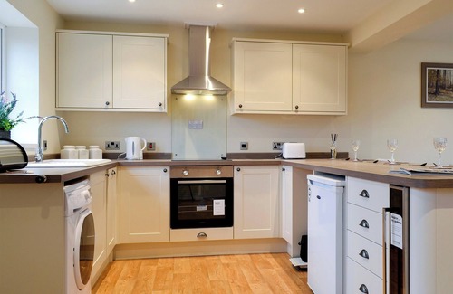 Aldbrough Cottage | 2 bedroom accommodation in Aldbrough, near Hornsea