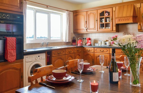 Selby Cottage | 2 bedroom accommodation in Wistow, near Selby
